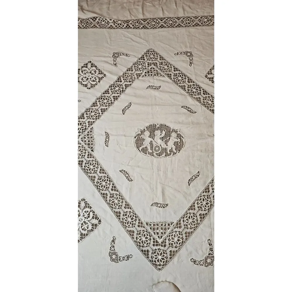 VTG Filet Lace Bedspread Tablecloth Cherubs Angels Putti Cutwork 80x85